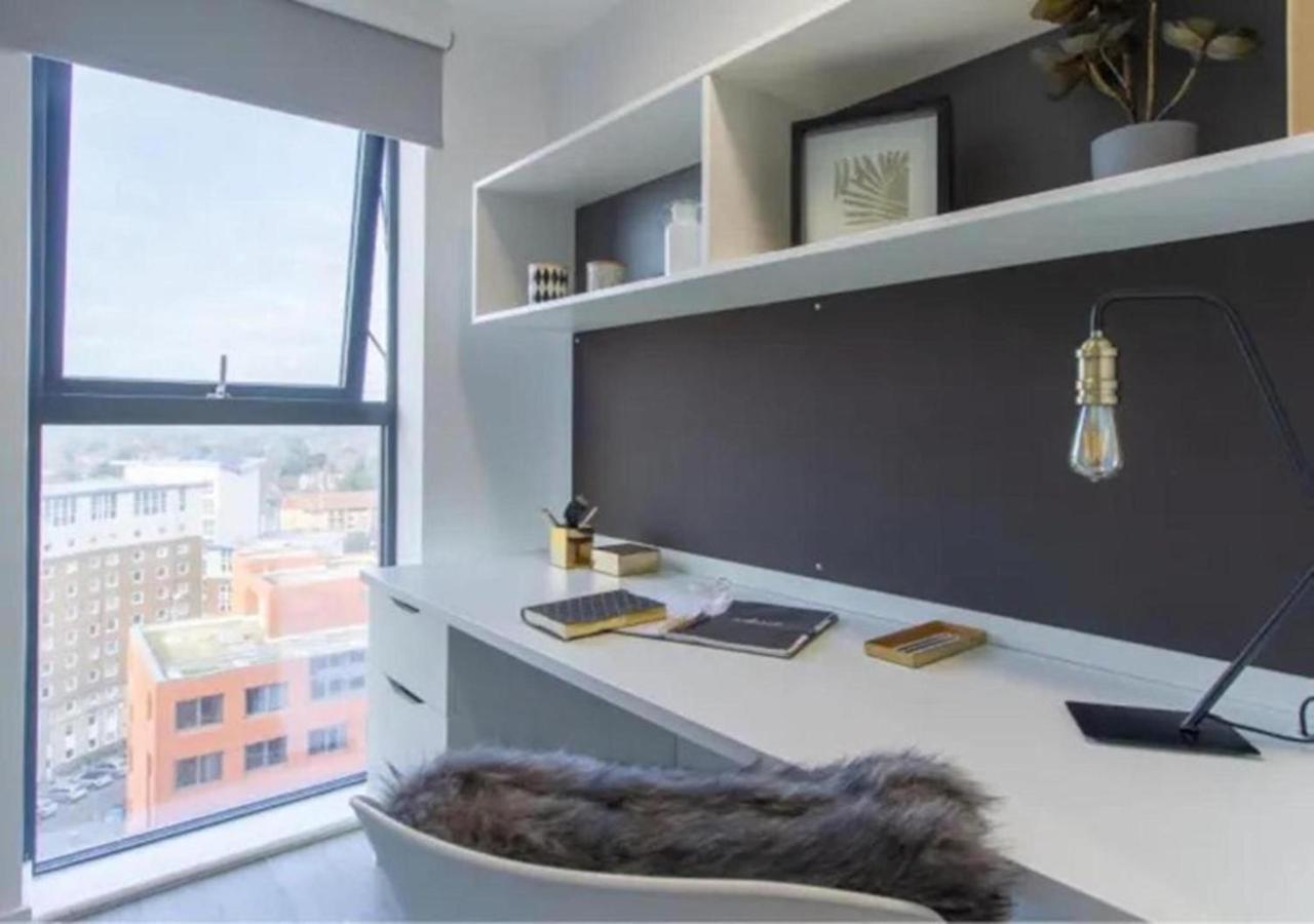 Vibrant Ensuite Rooms, Bournemouth - Sk בורנמות' מראה חיצוני תמונה