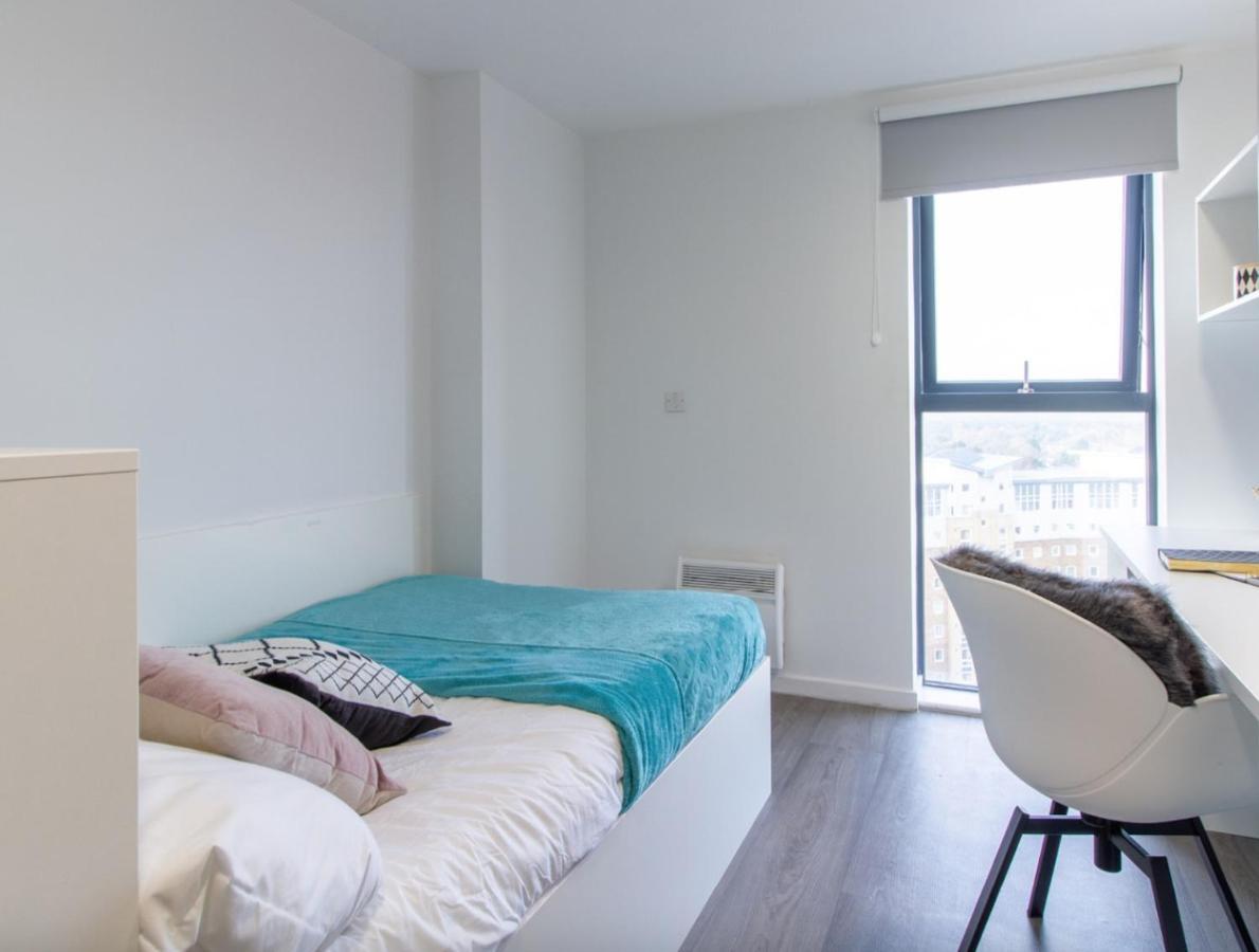 Vibrant Ensuite Rooms, Bournemouth - Sk בורנמות' מראה חיצוני תמונה